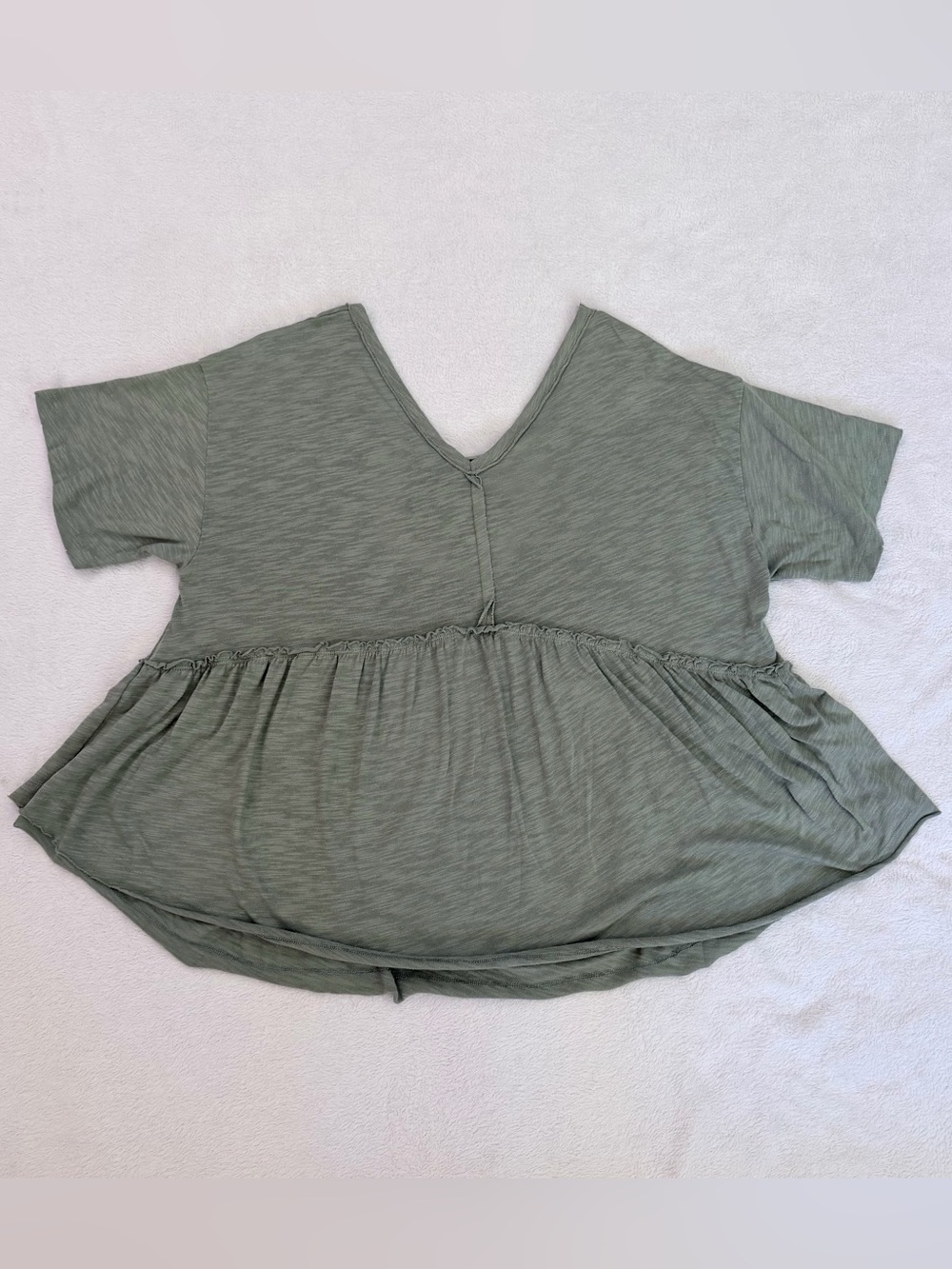 American Eagle Sage Green V-Neck Women's Peplum Top